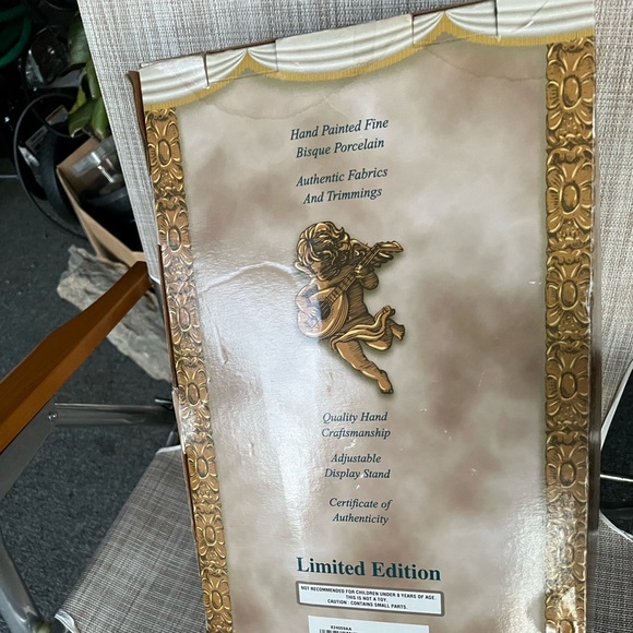 genuine special edition handcrafted Porcelain Doll. - Picture 6 of 14